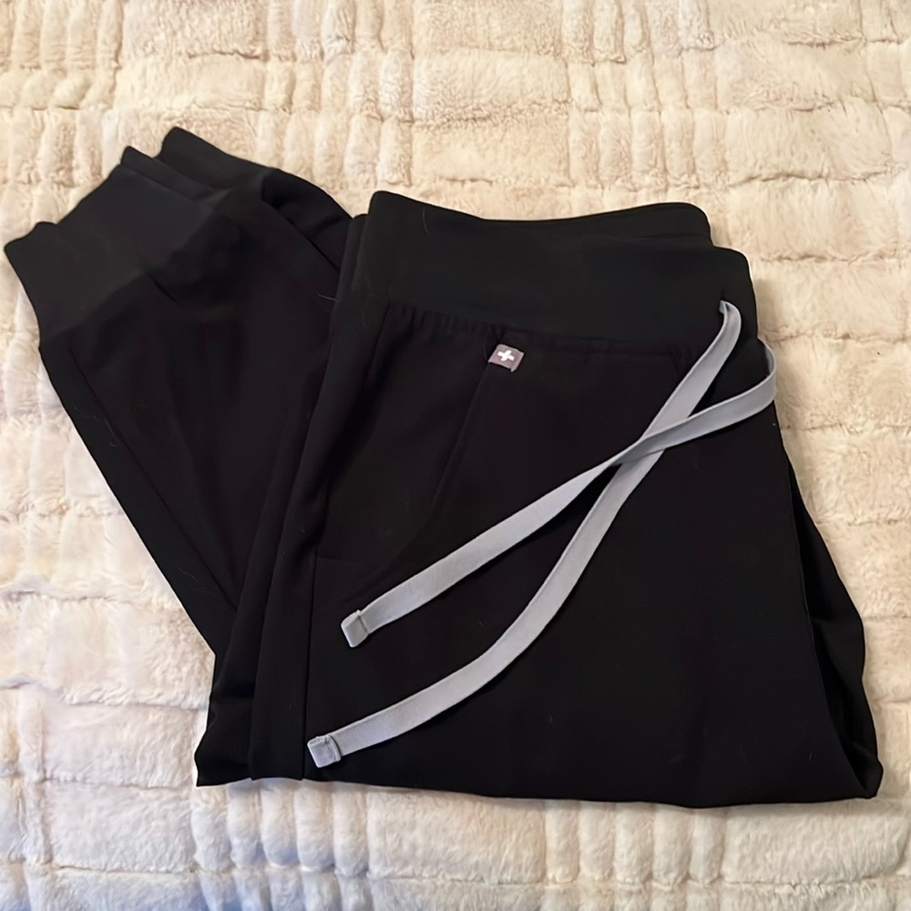 Black NWT